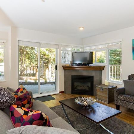63 Lagoons Whistler Bagian luar foto
